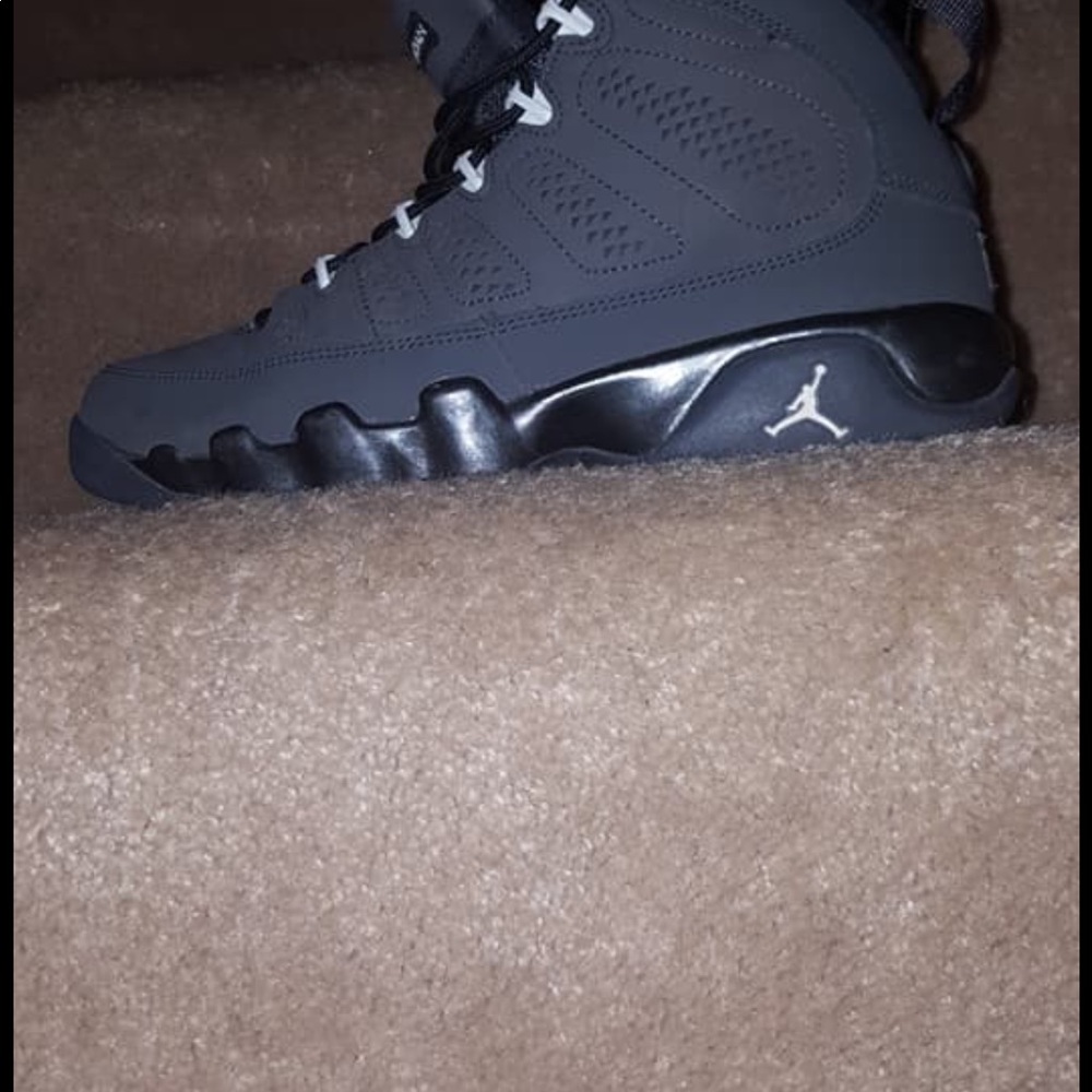 Good condition worn a few times. - Picture 2 of 4